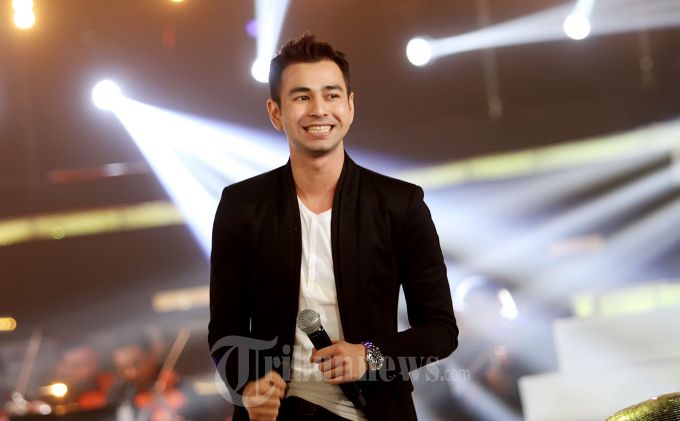 Raffi Ahmad Senggol Penyanyi Dangdut saat Goyang Bareng, Indra Herlambang Bereaksi : Bahaya Nih!