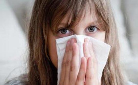Anak Mimisan, Orangtua Tak Perlu Cemas, Tapi Ada Kondisi yang Perlu Diwaspadai