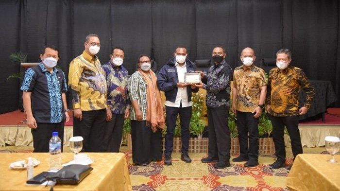 Baleg Usul Standardisasi dan Ketegorisasi Peredaran Minol