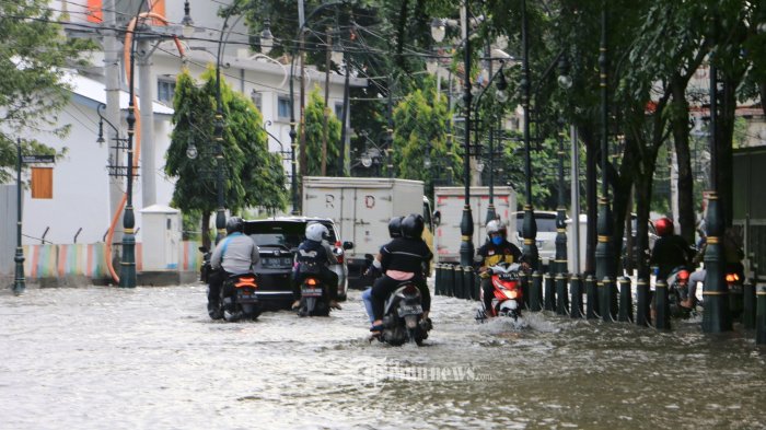 MMKSI Diskon Suku Cadang dan Jasa untuk Mobil Mitsubishi Korban Banjir