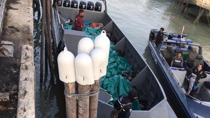 Penyelundupan Miras Digagalkan Bea Cukai Karimun, Diwarnai Tembakan ke Arah Mesin Kapal