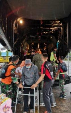 Dukung Percepatan Pemulihan Bencana di Sulbar dan Kalsel, TNI AU Angkut Personel dan Bantuan