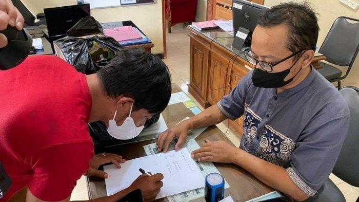 Sekjen PDIP Bela Ganjar Soal Sembako Dikembalikan Kader: Aneh Ada Yang Mempolitisir Bantuan