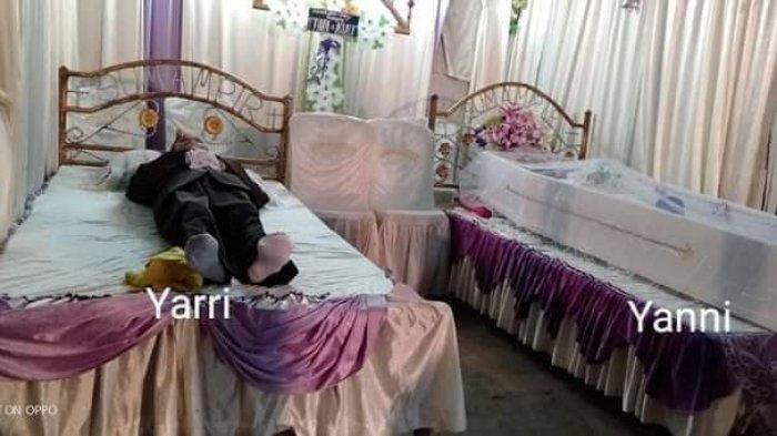 Jenazah Yarri Tambuwun dan Yanny Tambuwun.