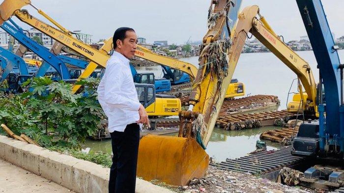 Pastikan Pompa Berfungsi, Diam-Diam Jokowi Tinjau Waduk Pluit