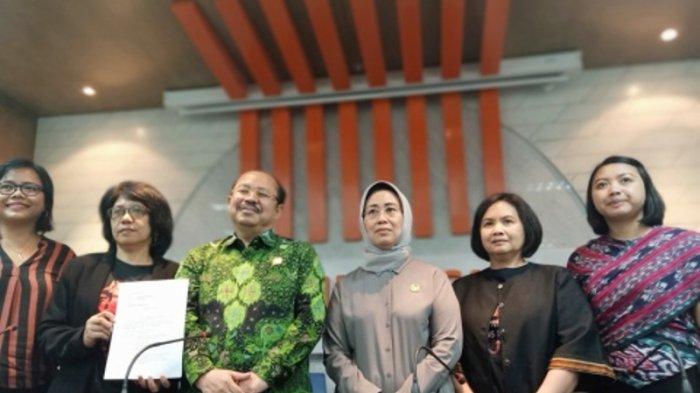 3 Tahun Kontras Berupaya Agar Kemensetneg Buka Dokumen TPF Munir