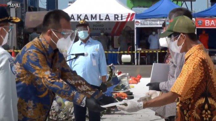 Keluarga Korban Jatuhnya Pesawat Sriwijaya Air SJ 182 Terima Santunan, Ini Rinciannya