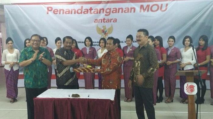 Pasarkan Produk UKM, Kementerian Koperasi dan Lion Air Group Tanda Tangani MoU