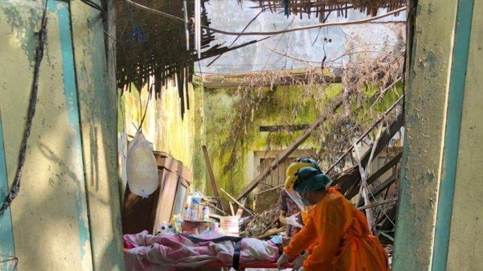 Nenek 69 Tahun Sakit Telantar, Penuh Belatung di Baju dan Celana, Tinggal di Rumah Tak Layak Huni