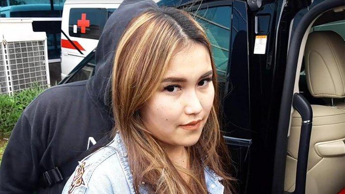 Punya Pengalaman Sama dengan Nikita Mirzani, Ayu Ting Ting Sebut Bilqis Tak Diakui: Diminta Tes DNA