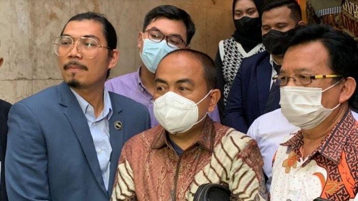 Seorang Kuasa Hukumnya Mundur, Mansyardin Malik: Mati Satu Tumbuhnya Seribu