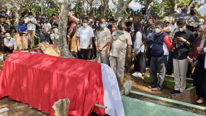 Kenangan Doni Monardo Bersama Achmad Yurianto Saat 'Bertempur' Lawan Covid-19, Ada Cerita Soal Batik