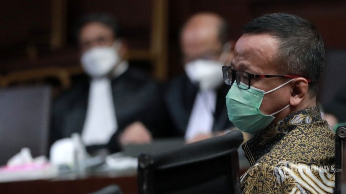 Bacakan Pledoi, Edhy Prabowo Minta Maaf Kepada Jokowi dan Prabowo Subianto
