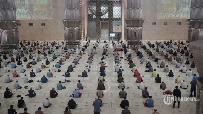 Kasus Covid-19 di Indonesia Meningkat Akibat Omicron, MUI Bolehkan Salat Jumat Diganti Salat Zhuhur