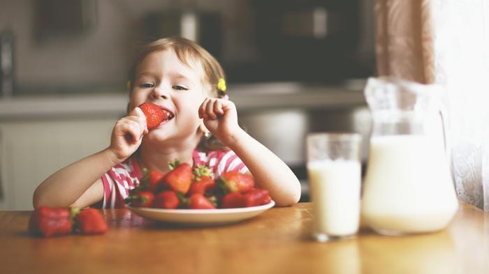 Susu Anak Hingga Kreasi Makanan, Ini 3 Tips Penuhi Nutrisi Si Kecil di Masa Pandemi