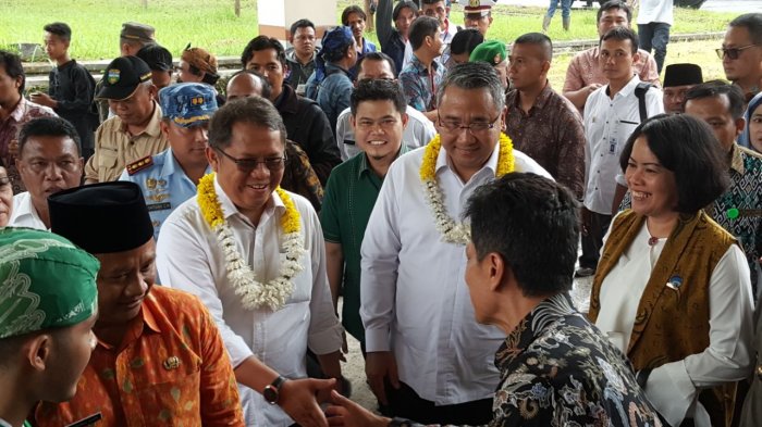 Rudiantara dan Eko Putro Sandjojo Kunjungi Desa Singaparna