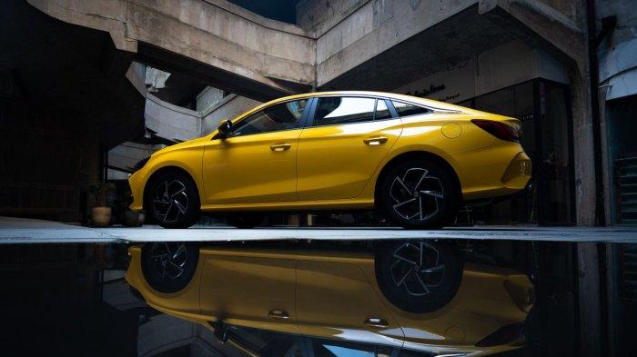 Uji Ketangguhan Sedan MG 5 GT ke Pantai Sawarna Jawa Barat
