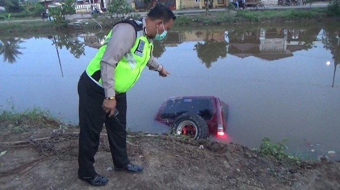 Pengantin Baru di Palembang Tewas Tenggelam di Dalam Mobil, Berawal Saat Korban Belajar Mengemudi
