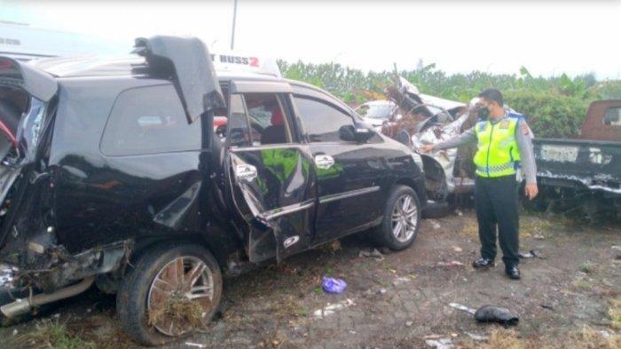Mobil Dinas DPRD Purbalingga Kecelakaan di Tol Cipali, Sopir Tewas, 2 Penumpangnya Luka-luka