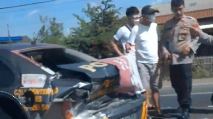Viral Video Mobil Patroli Polisi Ringsek Parah di Pantura Indramayu, Diduga Ditabrak dari Belakang