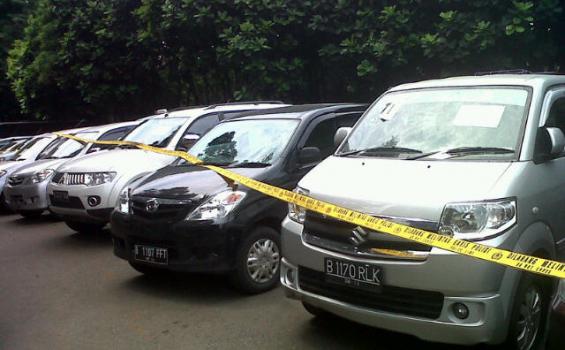 Harga Mobil Cuma Rp 19 Juta Warga Wonosobo Ini Tak Tahu Mobil Yang Dibelinya Mobil Curian Tribunnews Com Mobile
