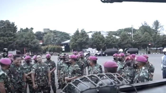 Saat Panglima TNI Jenderal Andika Perkasa Temukan Tank Marinir Berusia 61 Tahun: Ini Sudah Kelamaan