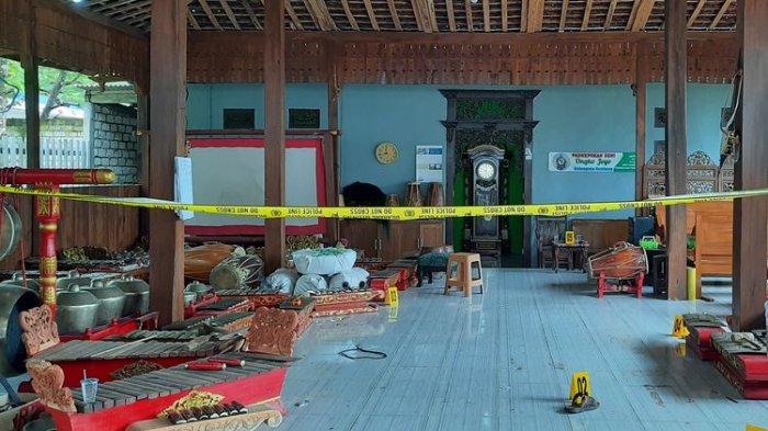 Satu Keluarga di Rembang Tewas, Ditemukan Tergeletak di Tempat Tidur, Diduga Dibunuh