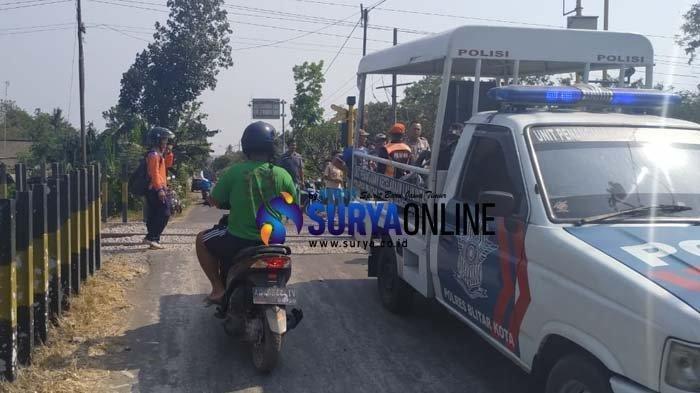 Ditabrak KA Brantas di Perlintasan Tanpa Palang, Pengendara Motor Tewas