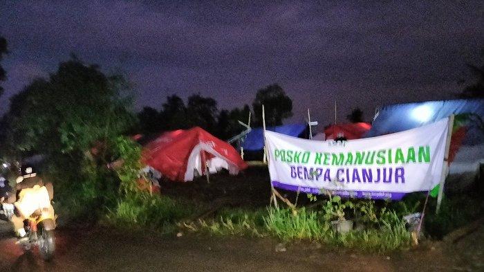 Korban Gempa Cianjur Keluhkan Bantuan Pakaian Bekas Pakai dan Mi Instan, Ini Penyebabnya