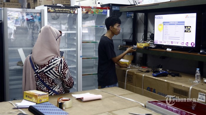 Pedagang Elektronik Glodok: Harga Set Top Box Cenderung Terus Naik