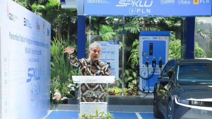 Jadi Akselerator Pengurangan Emisi Karbon, BRI bersama PLN Resmikan SPKLU di Jakarta