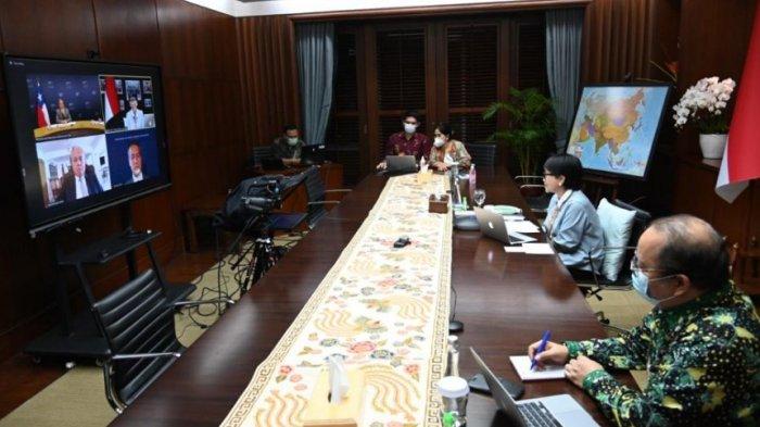 Menlu Retno Sambut Baik Rencana Kunjungan Presiden Chile ke Indonesia
