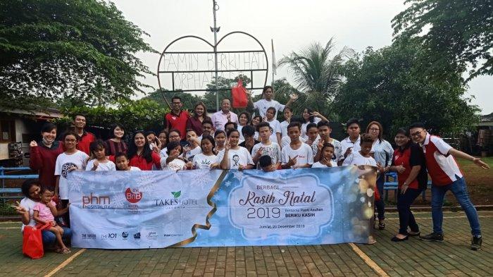 Menyambut Natal 2019, PHM Hospitality Menggelar Program CSR untuk Berbagi Kasih Natal