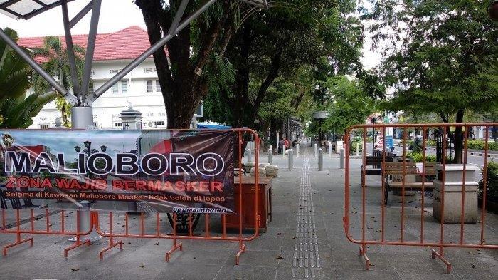 Pasang Garis Penanda Satu Arah untuk Pengunjung Malioboro