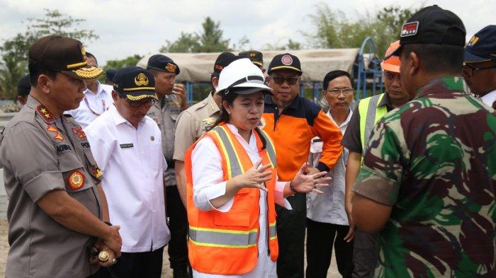 Menko PMK Tinjau Pabrik Pembuatan Panel Risha