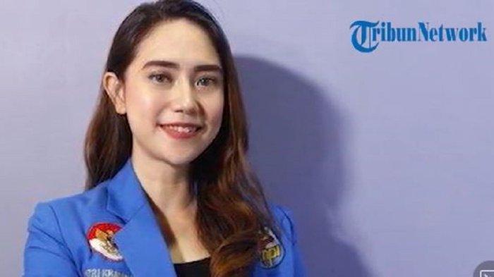 SOSOK Putri Khairunnisa sang Ketum KNPI Baru, Staf Kepresidenan, Miss Asia Awards Indonesia 2017