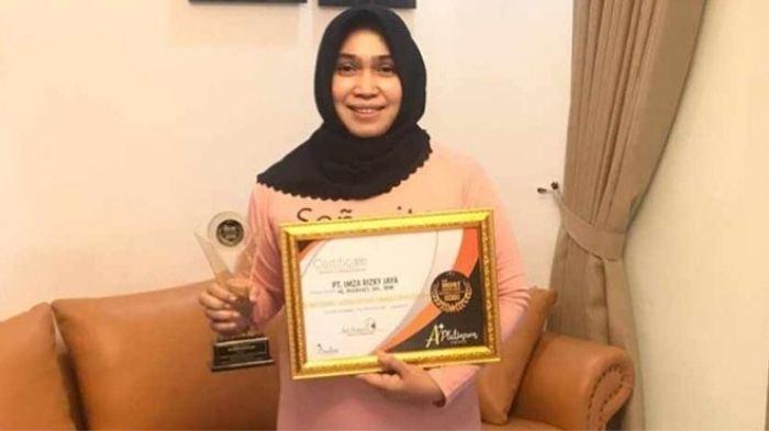 2020, Empat Penghargaan yang Diraih Hj Rizayati Penggagas ‘Indonesia Terang’