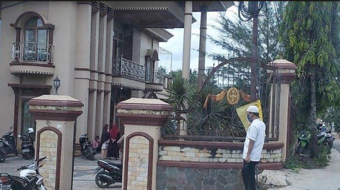 Perempuan Ditemukan Tewas Tanpa Busana di Rumah Kosong di Muaraenim