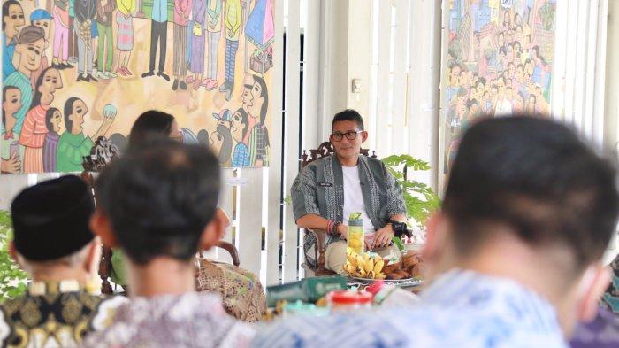 Bertemu Budayawan dan Pengusaha, Sandiaga Dorong Sektor Wisata Jadi Penggerak Ekonomi