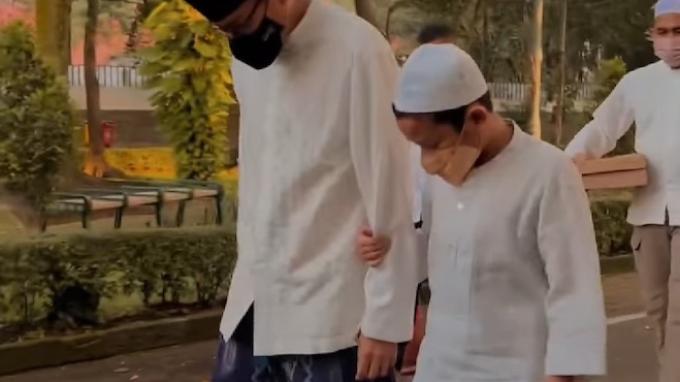 Sandiaga Uno Rayakan Lebaran dengan Keluarga: Senang Salat Ied Tanpa Pembatasan