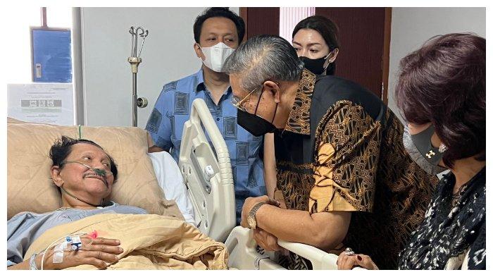 Senyum AM Hendropriyono saat Dijenguk SBY, Diberi Semangat dan Didoakan Agar Lekas Sembuh