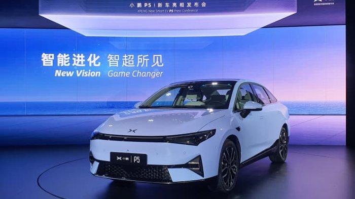 Saingi Tesla, Produsen EV Cina Xpeng Luncurkan Sistem Mengemudi Semi Otonom