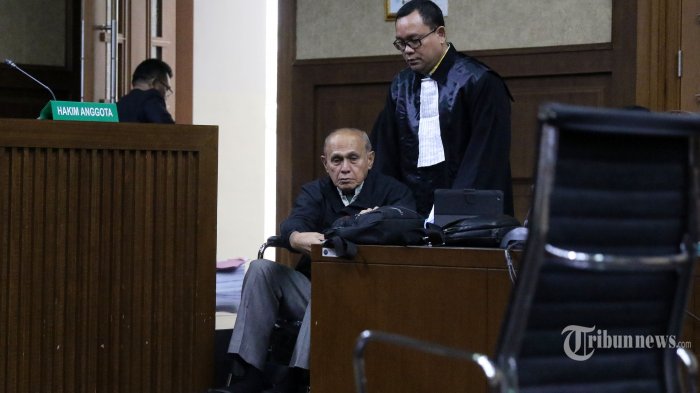 Curahan Hati Istri Kivlan Zen: Kami Sekarang Ekstra Parno dan Hati-hati