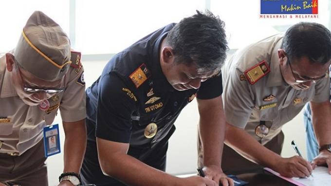 Bea Cukai Belawan Tandatangani Inspeksi Bersama Karantina Pabean