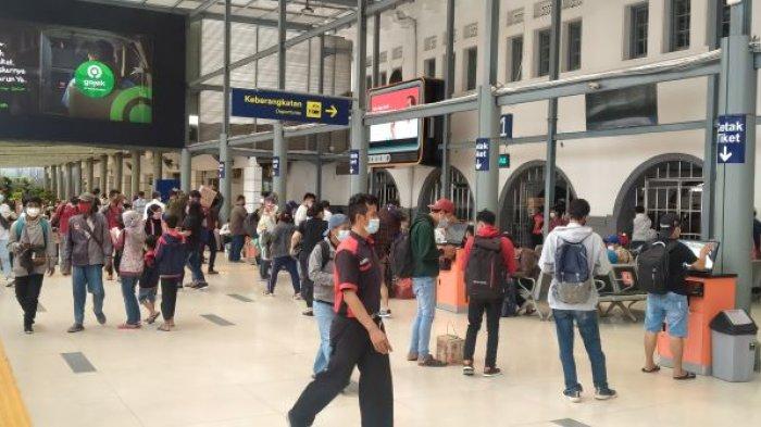 Survei Indikator: 45,8 Persen Masyarakat Setuju Aturan Larangan Mudik Lebaran