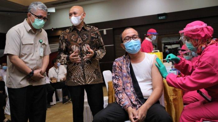 KemenkopUKM Gelar Vaksinasi untuk 2.070 ASN untuk Pulihkan Pelayanan Publik