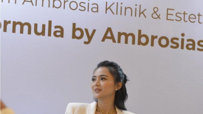 Akui Pernah Berjerawat, Wika Salim Ungkap Rahasia Mengembalikan Kulit Wajah Kembali Glowing