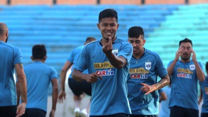 Bek-sayap-PSIS-Semarang-Frendi-Saputra.jpg