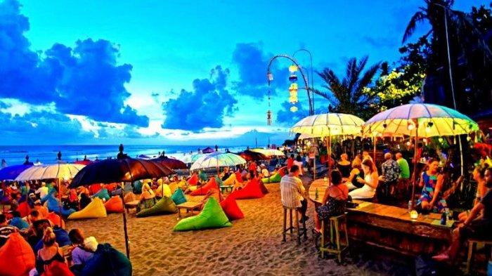 Pantai Kuta Bali, Spot Sunset Terbaik di Bali