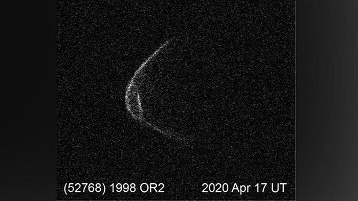 Asteroid 1998 OR2 yang diprakrakan melintasi bumi pada Rabu, 29 April 2020.